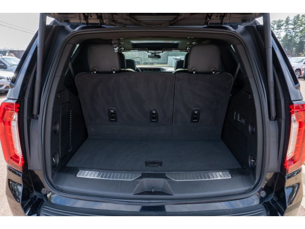 Used 2024 GMC Yukon Denali image 15