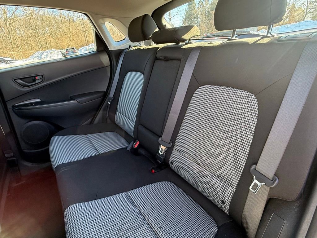 Certified 2023 Hyundai Kona SE w/ Cargo Package image 23