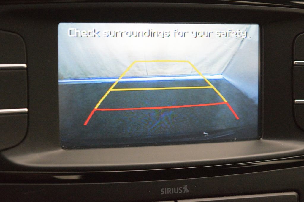 Used 2016 Kia Sorento LX image 23