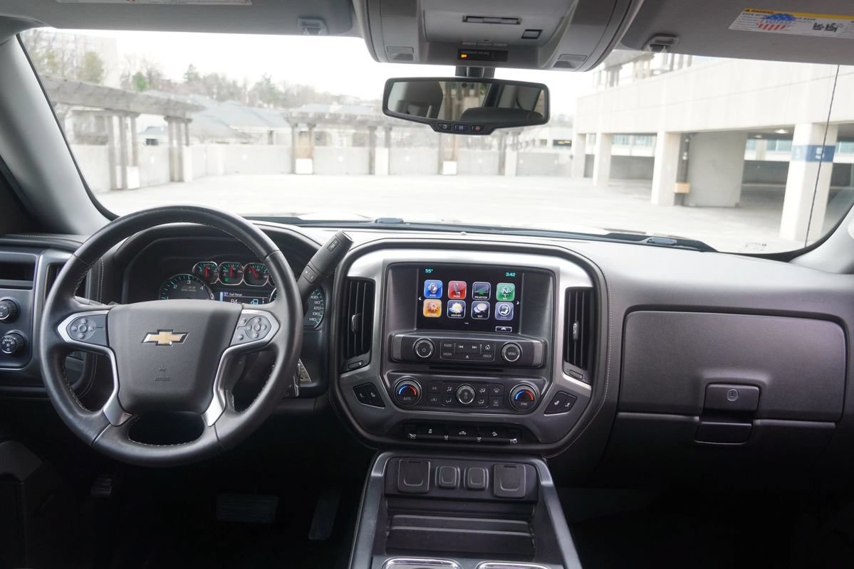 Used 2017 Chevrolet Silverado 1500 LTZ Z71 AWD/4WD image 34