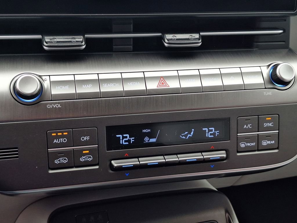 New 2026 Hyundai Kona SEL Premium image 18