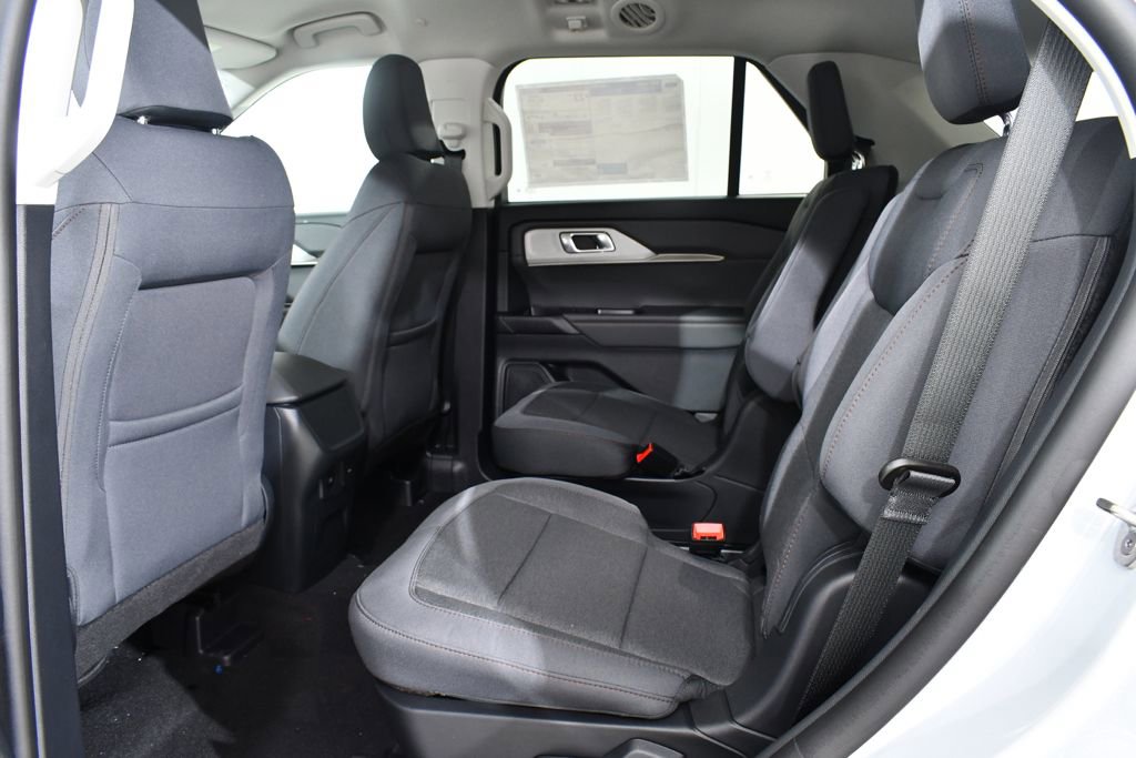 New 2026 Ford Explorer Active AWD/4WD image 16