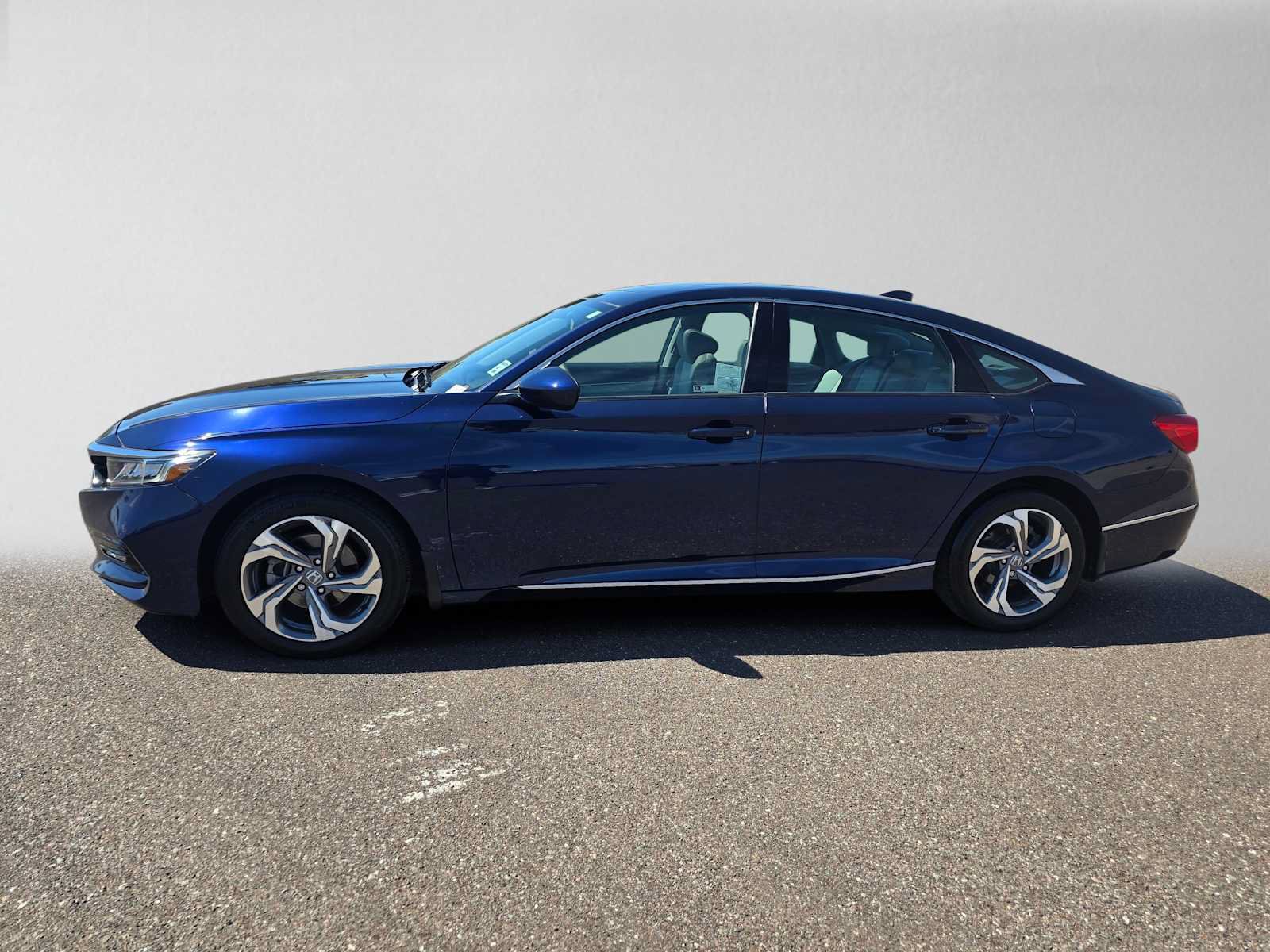 Used 2020 Honda Accord EX image 6