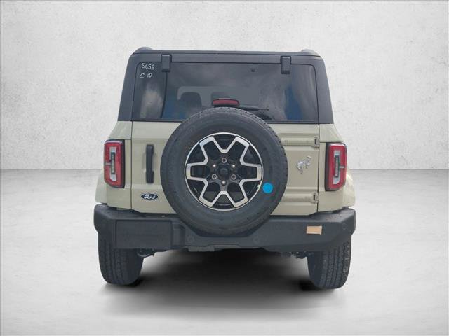 New 2026 Ford Bronco Outer Banks AWD/4WD image 8