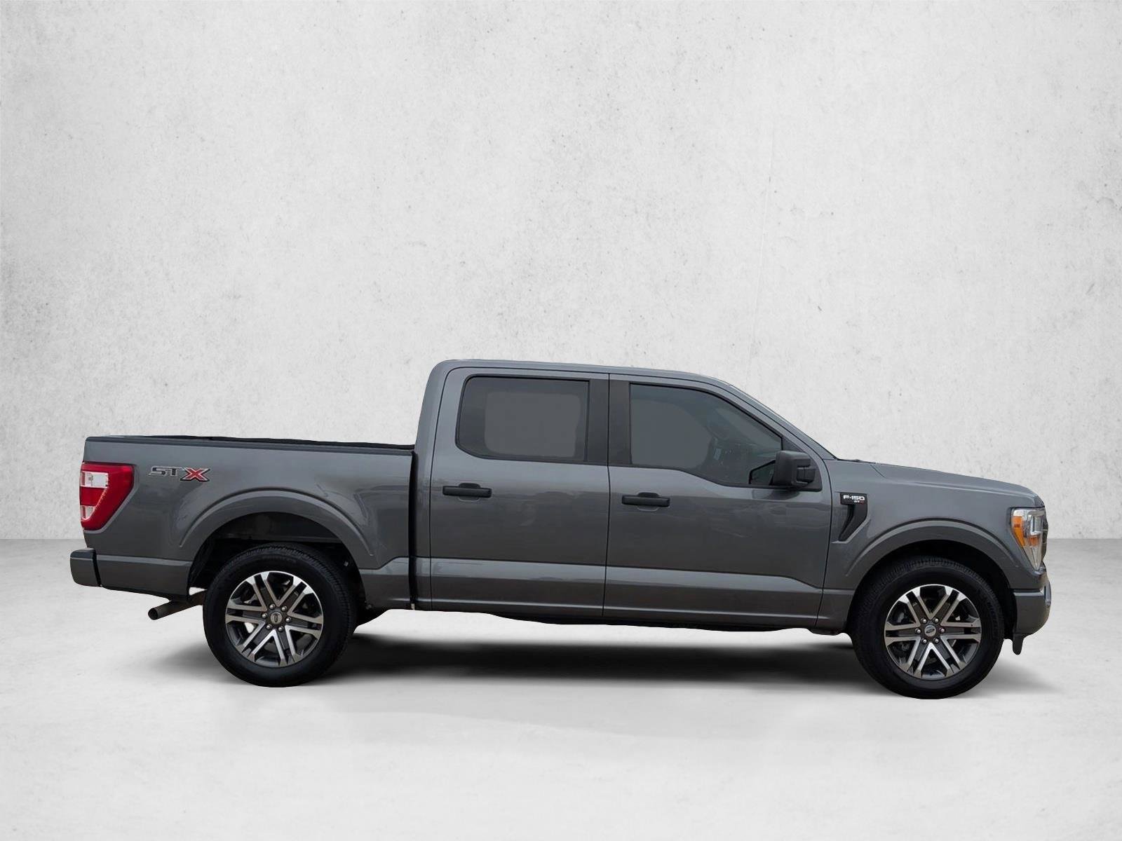 Certified 2021 Ford F150 XL w/ STX Appearance Package RWD image 4