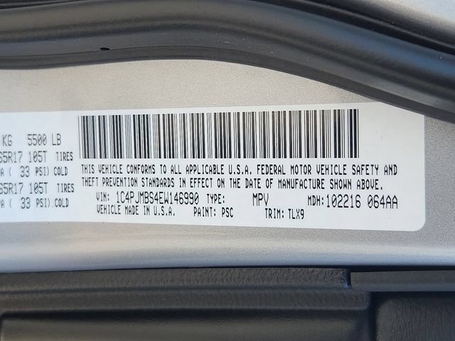 Used 2014 Jeep Cherokee Trailhawk w/ Comfort/Convenience Group AWD/4WD image 29