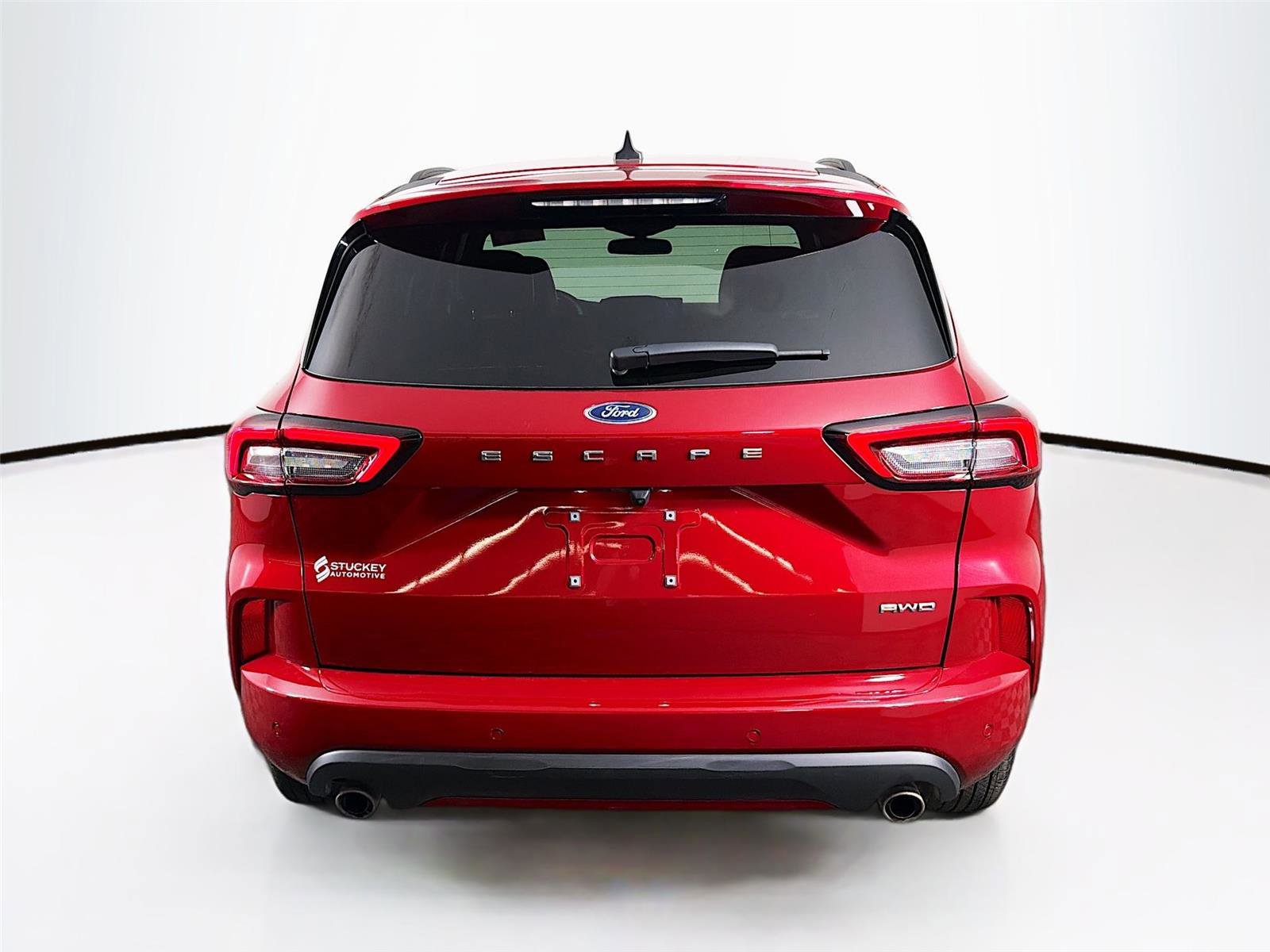 Used 2024 Ford Escape ST-Line w/ Tech Pack #1 AWD/4WD image 6