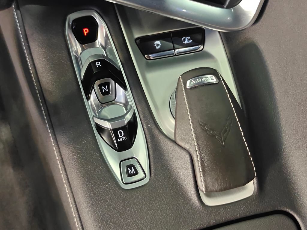 Used 2024 Chevrolet Corvette Stingray Preferred Cpe w/ Battery Protection Package RWD image 9