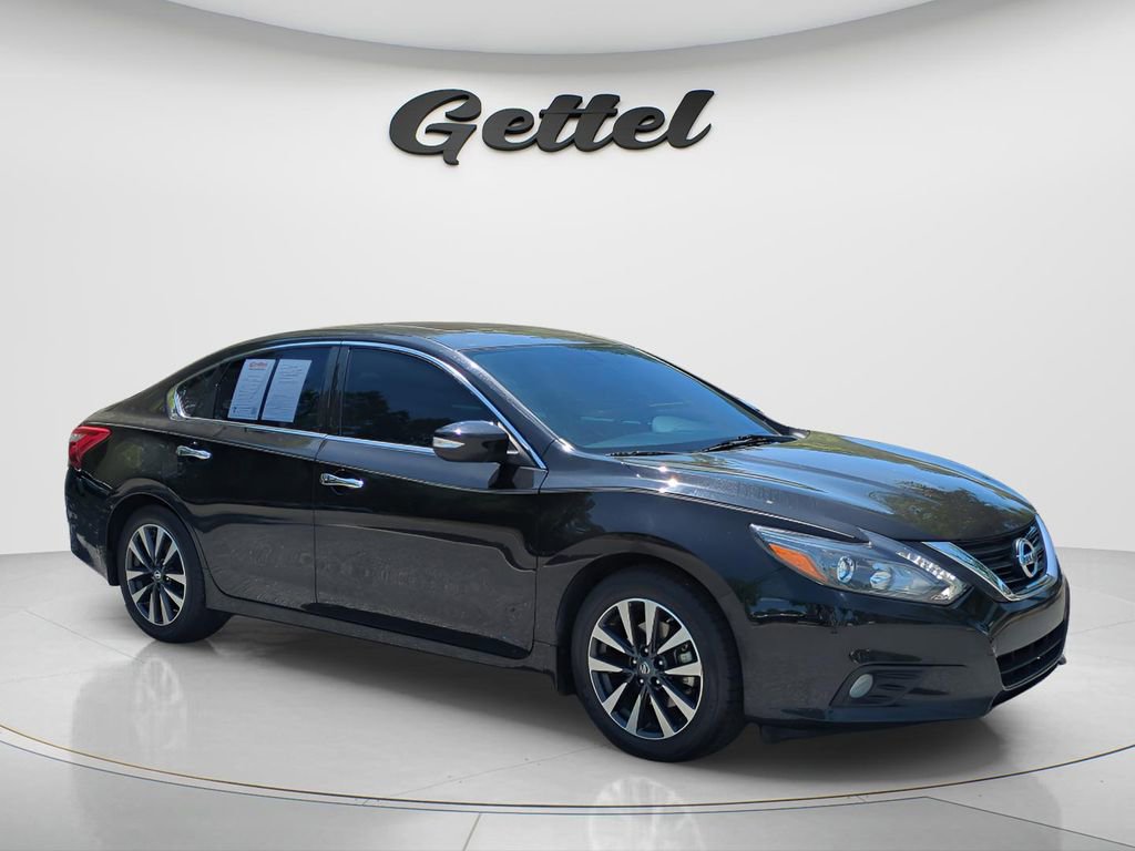 Used 2016 Nissan Altima 2.5 SL w/ 2.5 Technology w/LED Package image 3