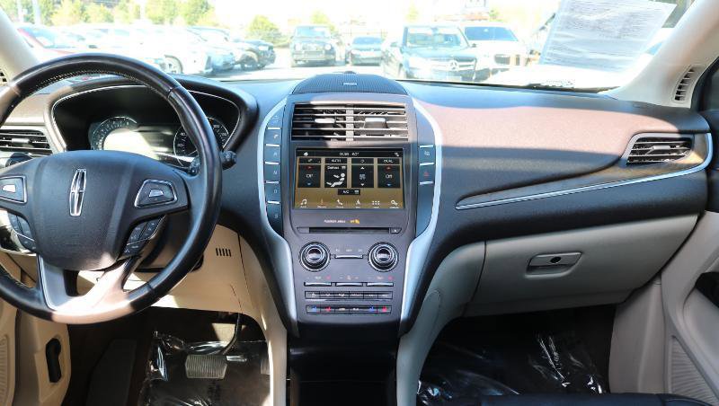 Used 2019 Lincoln MKC Reserve w/ MKC Climate Package AWD/4WD image 23