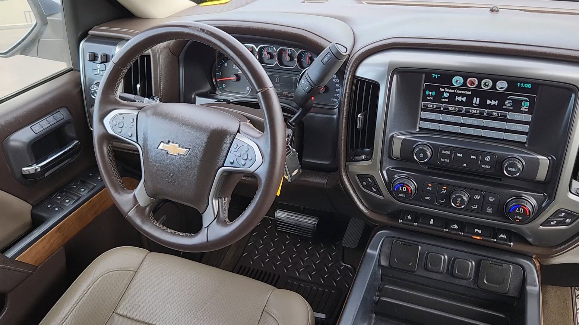 Used 2016 Chevrolet Silverado 1500 LTZ w/ LTZ Plus Package AWD/4WD image 5