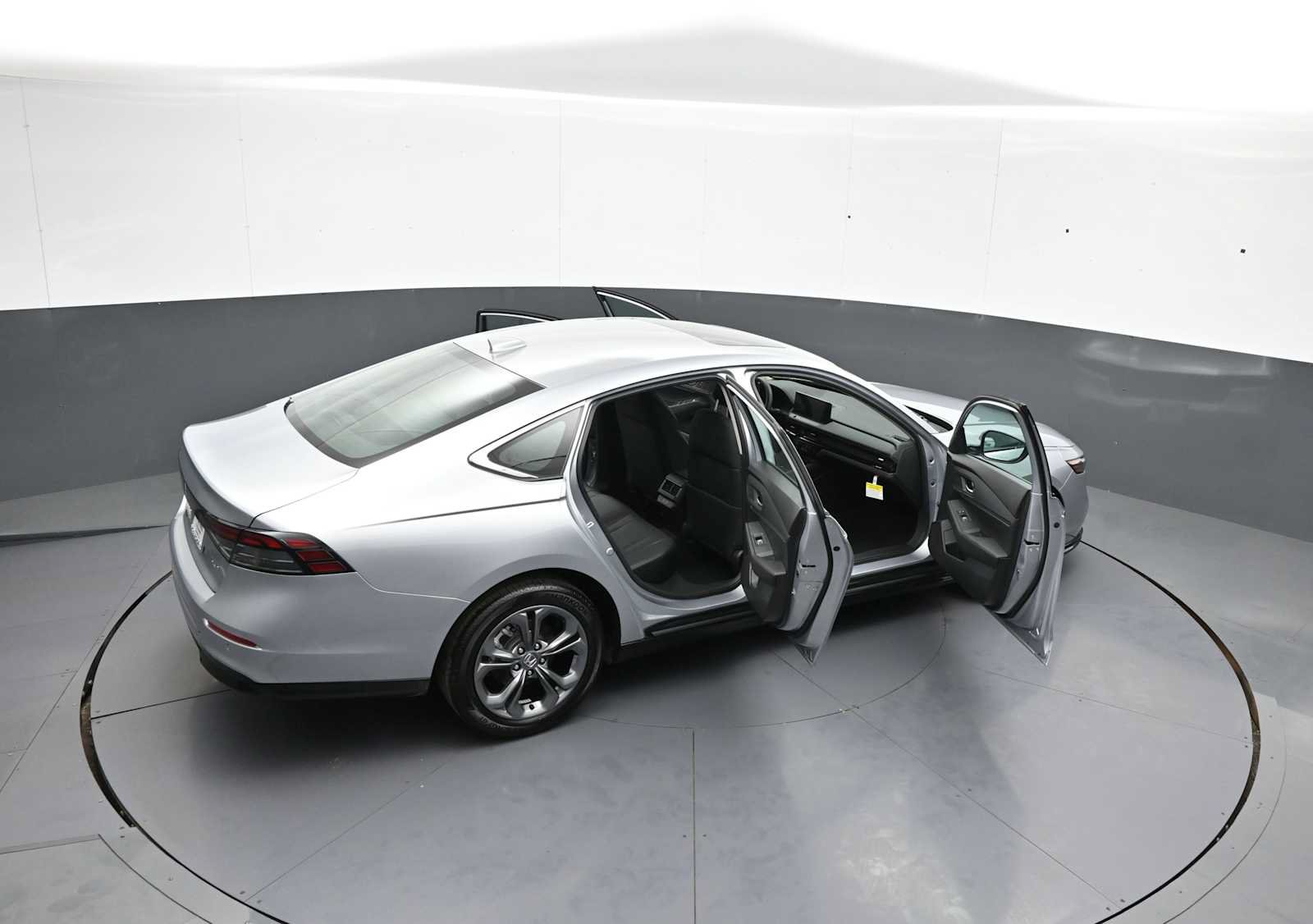 Used 2025 Honda Accord EX-L image 44