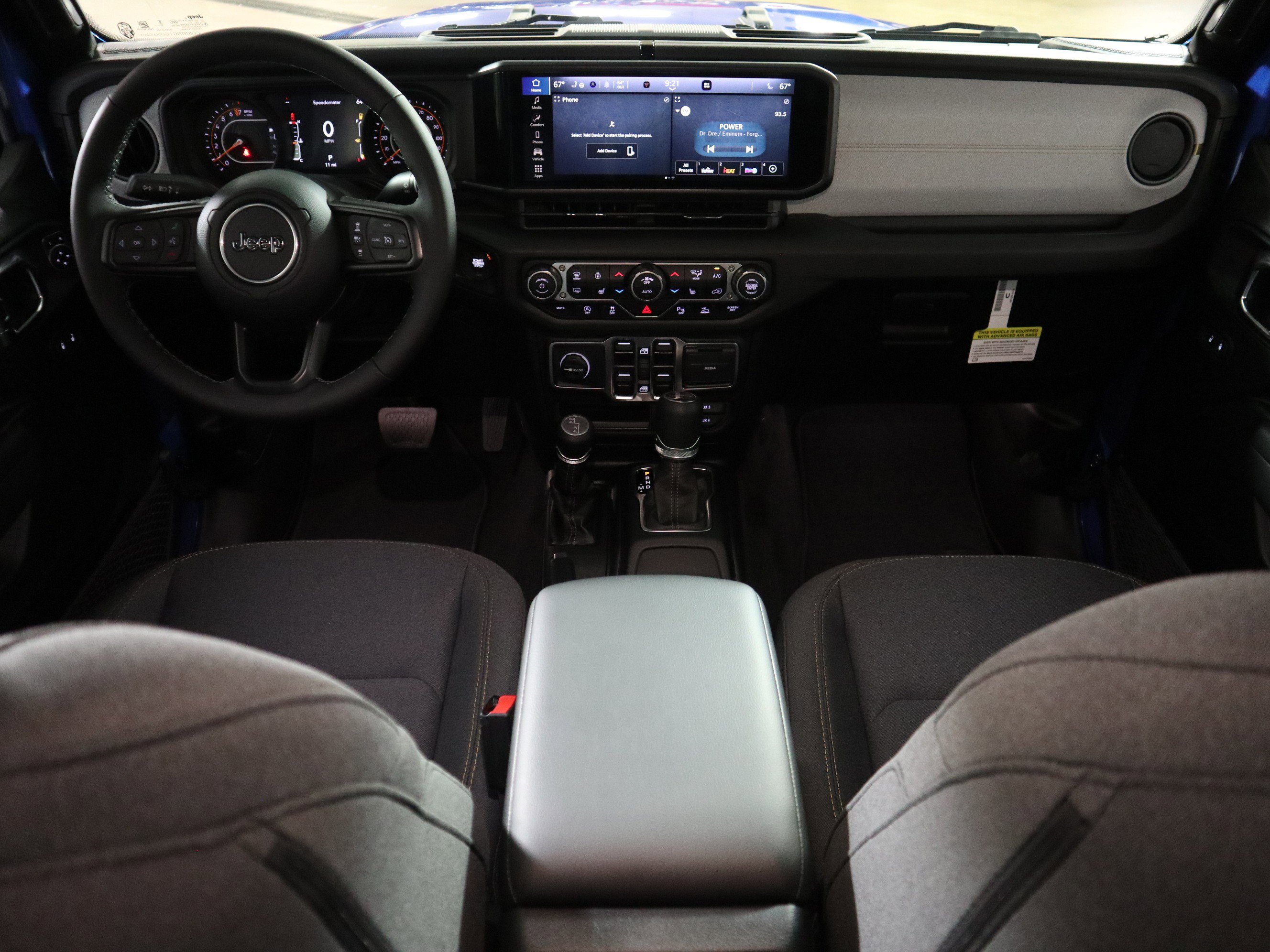 New 2025 Jeep Gladiator Sport AWD/4WD image 15