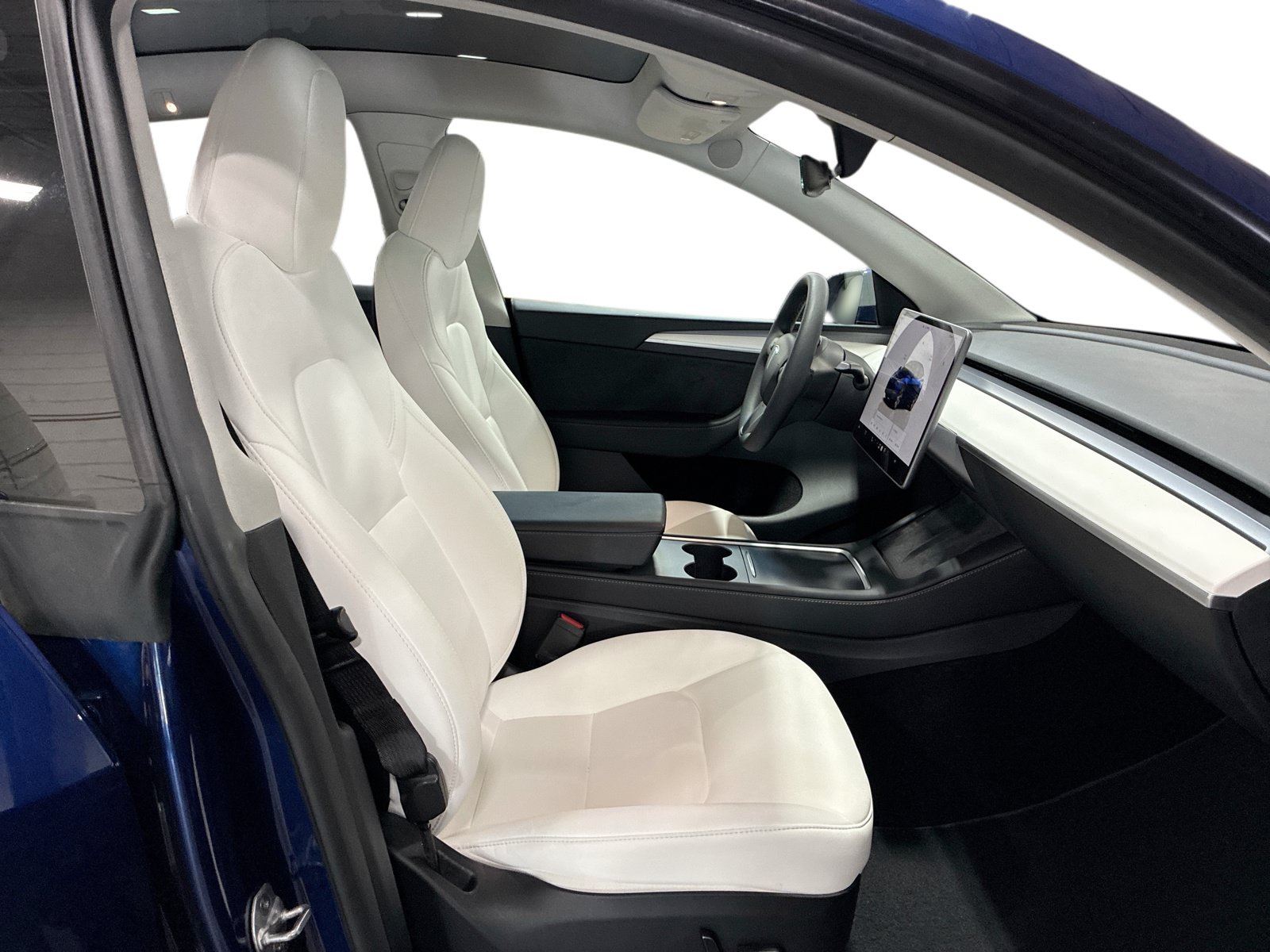 Certified 2023 Tesla Model Y Long Range AWD/4WD image 13