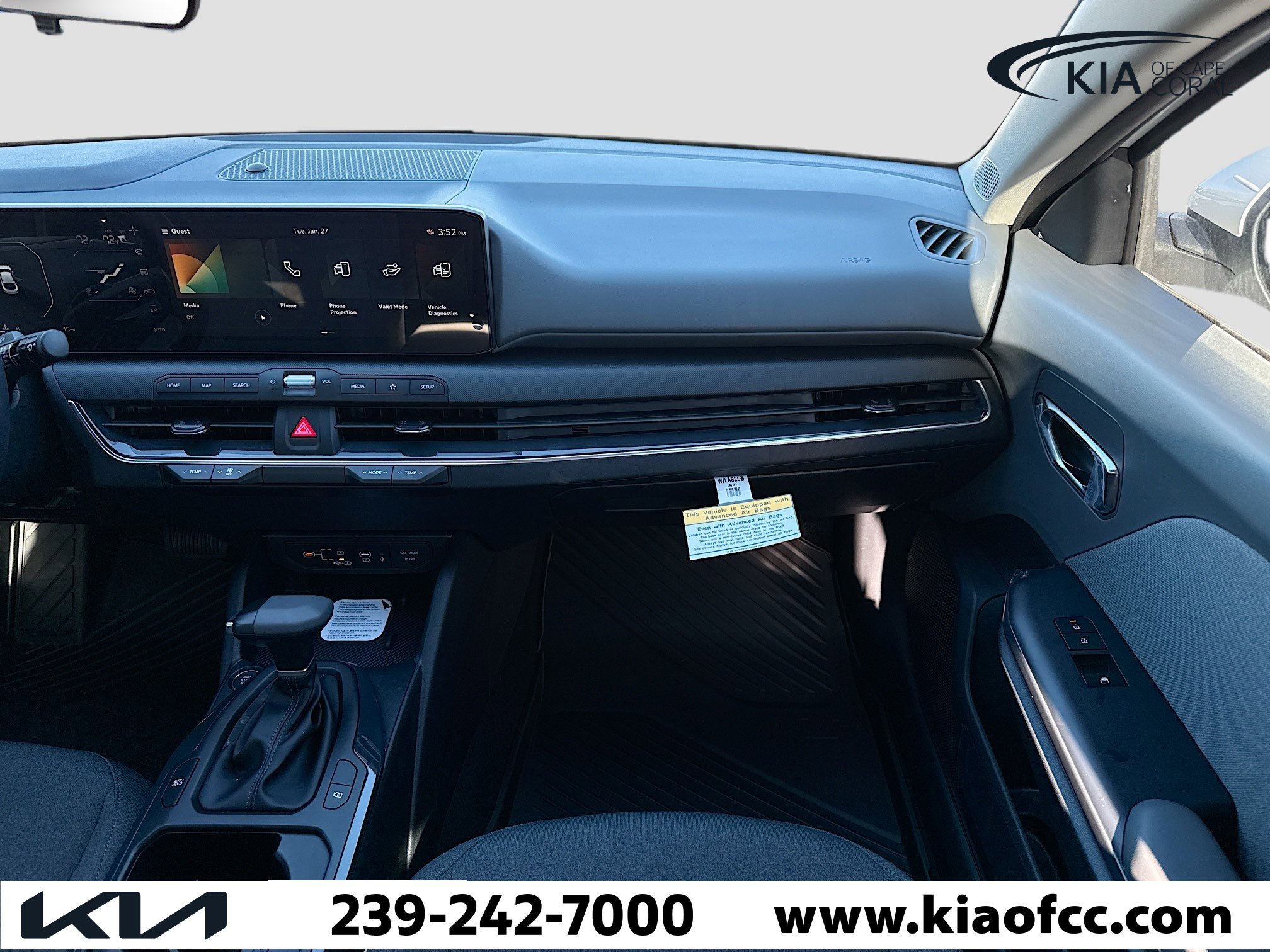 New 2025 Kia K4 EX image 16