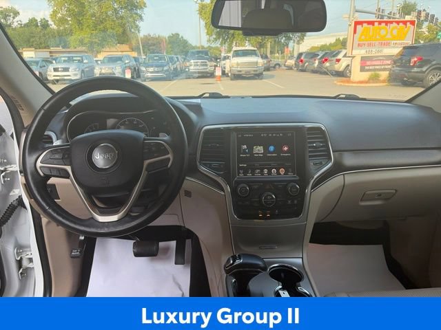 Used 2014 Jeep Grand Cherokee Limited w/ Luxury Group II AWD/4WD image 12
