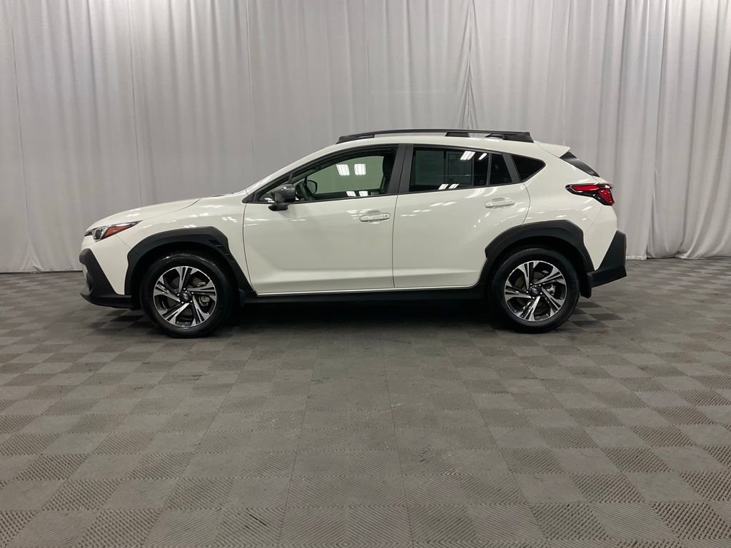 Used 2024 Subaru Crosstrek 2.0i Premium image 9