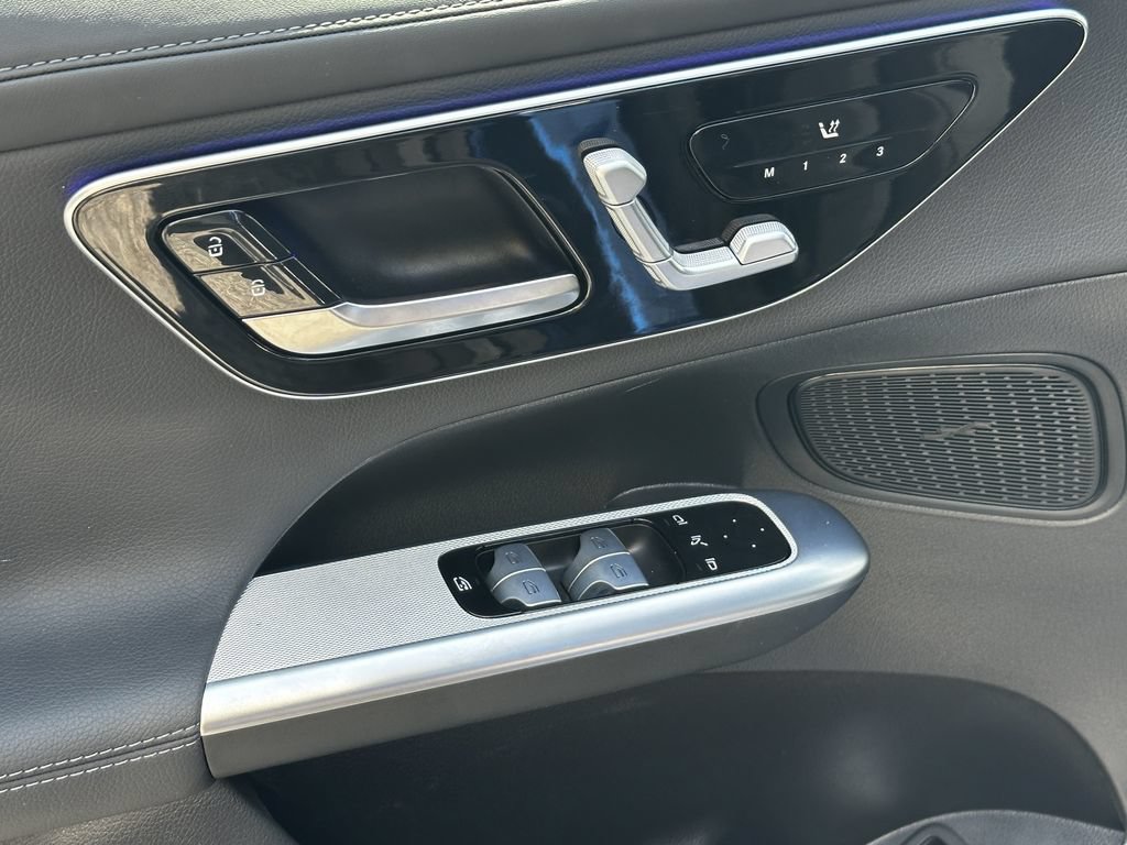 Certified 2025 Mercedes-Benz GLC 300 4MATIC w/ AMG Line image 12