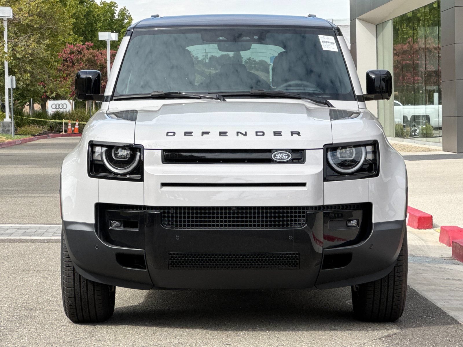 New 2026 Land Rover Defender 110 S AWD/4WD image 9