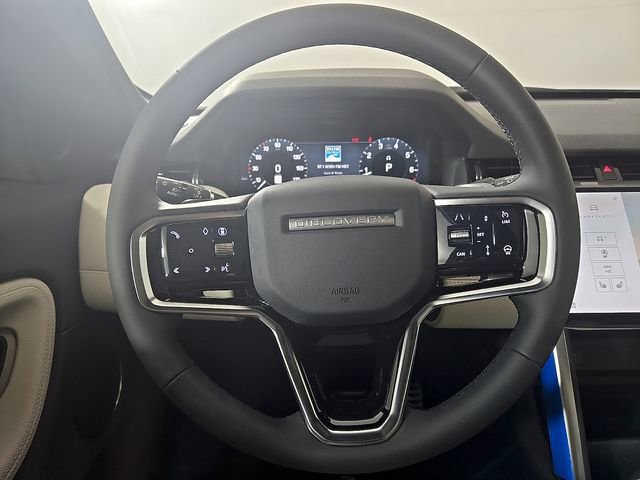 New 2026 Land Rover Discovery Sport Landmark AWD/4WD image 18