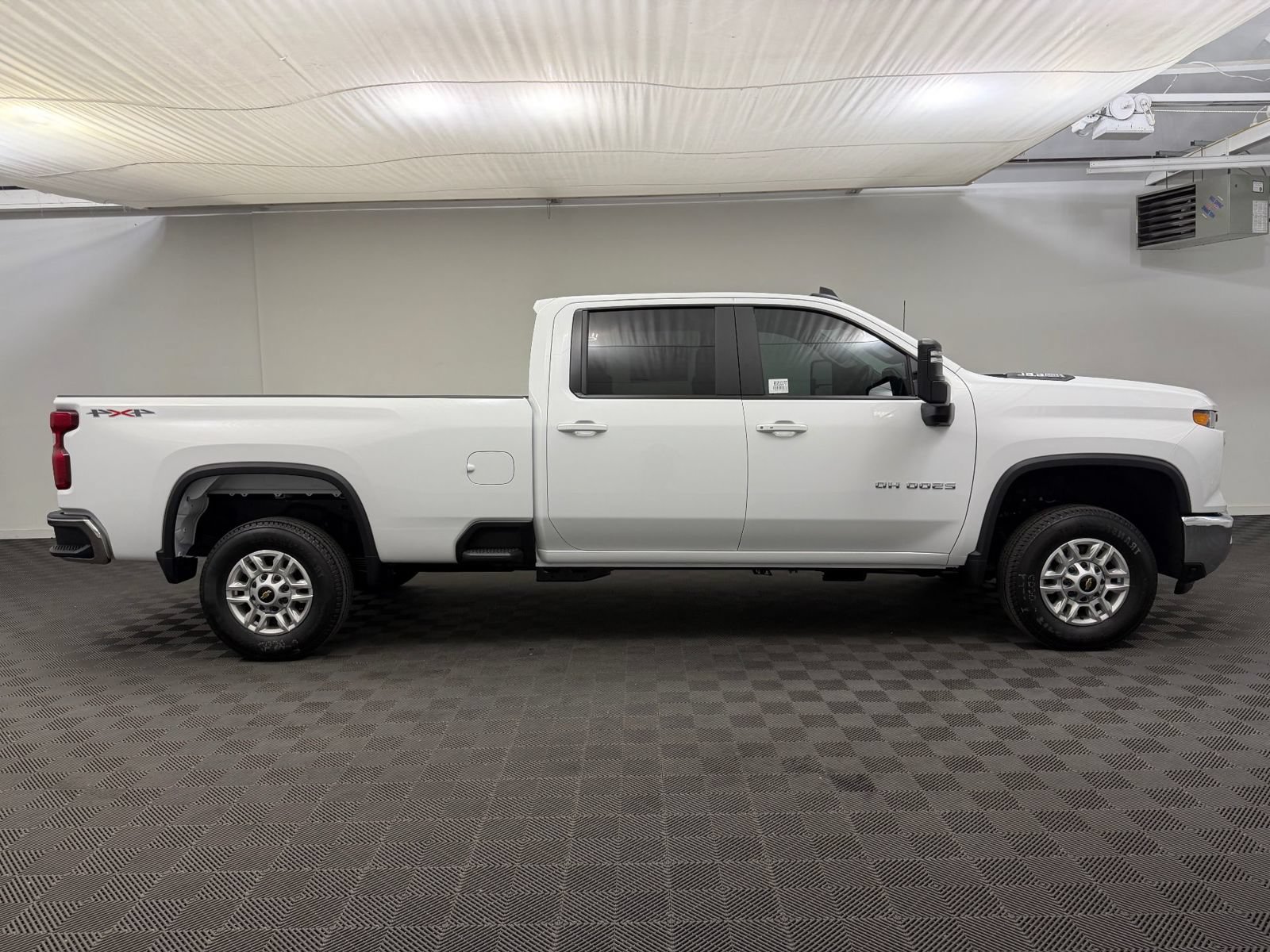 New 2026 Chevrolet Silverado 2500 LT w/ All Star Edition AWD/4WD image 8