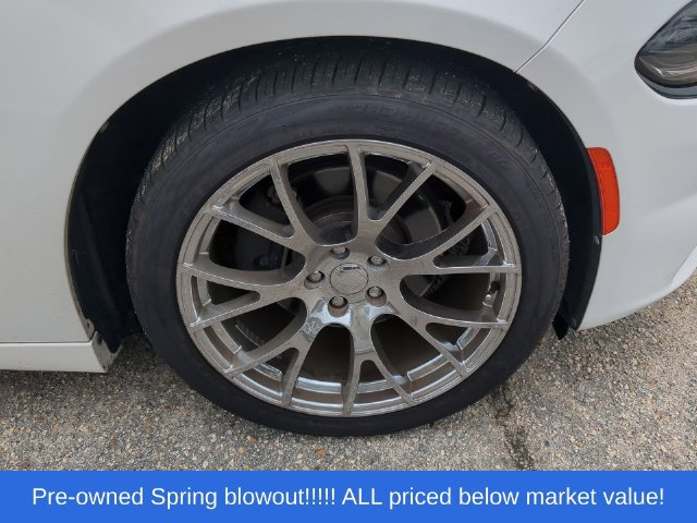 Used 2015 Dodge Charger R/T RWD image 15