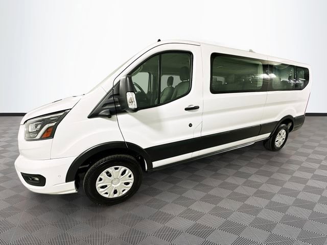 Used 2023 Ford Transit 350 XLT image 4