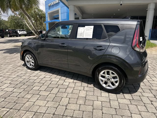 Used 2024 Kia Soul LX w/ Option Group 015 FWD image 36