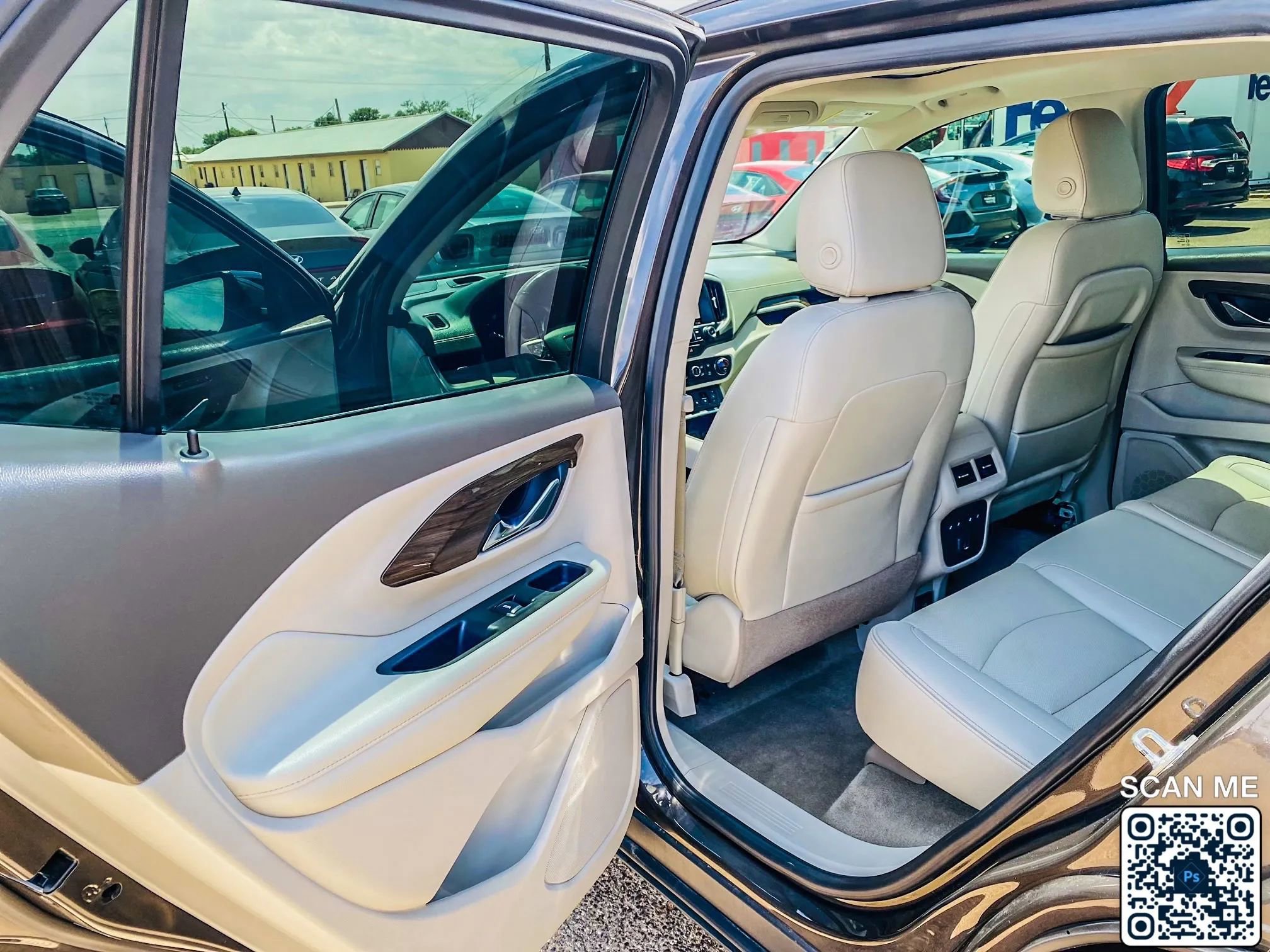 Used 2020 GMC Terrain Denali w/ Denali Premium Package AWD/4WD image 13