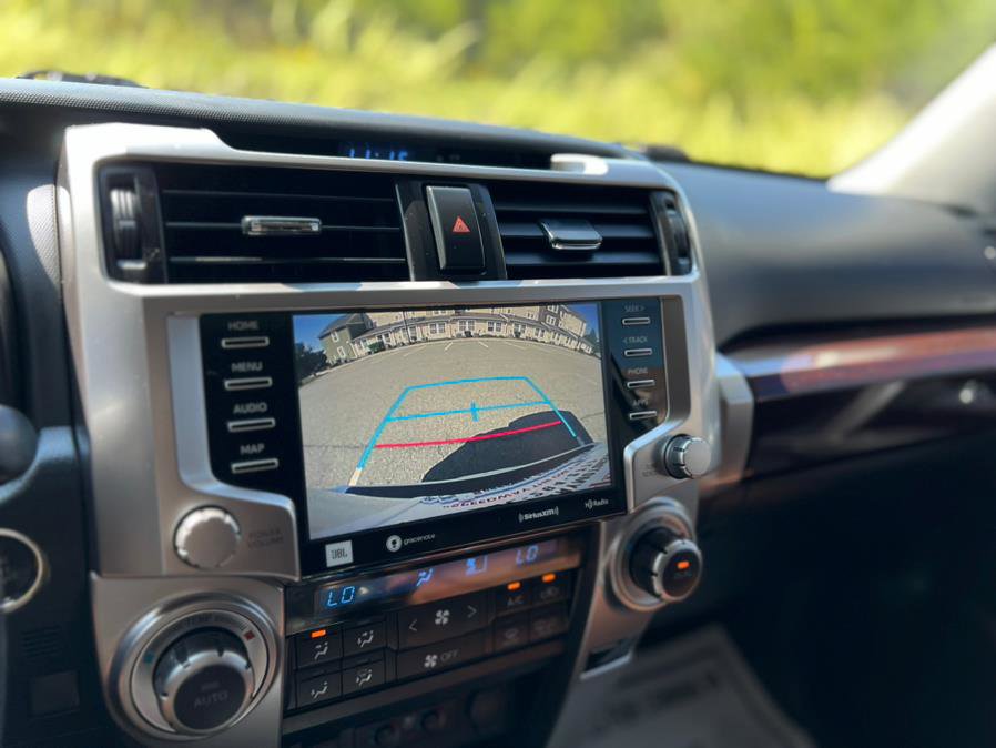 Used 2020 Toyota 4Runner Limited image 28