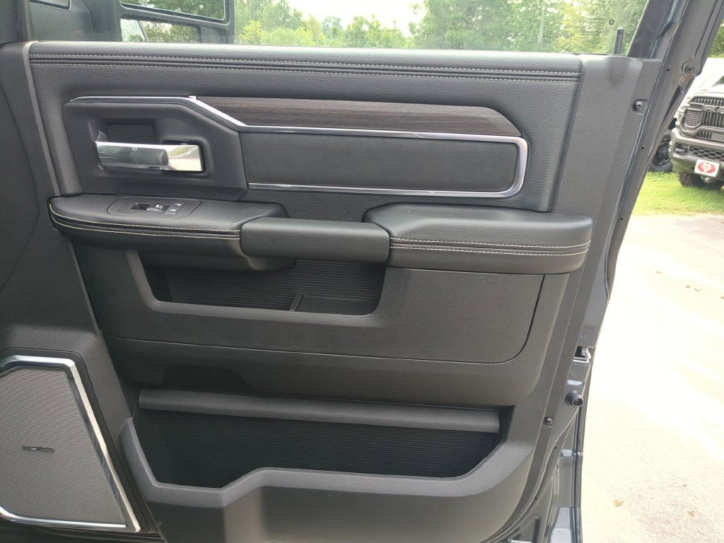 New 2026 RAM 2500 Laramie w/ Night Edition AWD/4WD image 35
