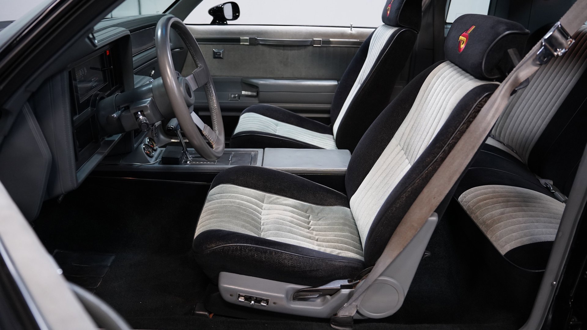 Used 1987 Buick Regal Coupe RWD image 30