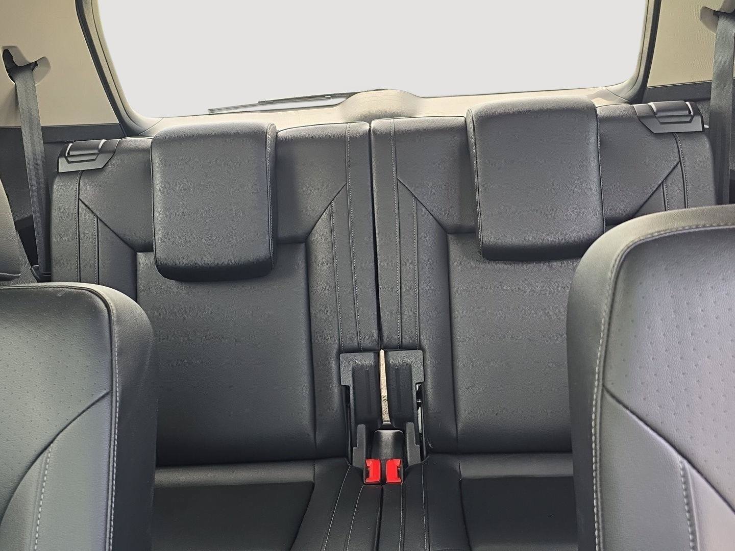 Used 2019 Volkswagen Atlas SE w/ Panoramic Sunroof Package AWD/4WD image 9