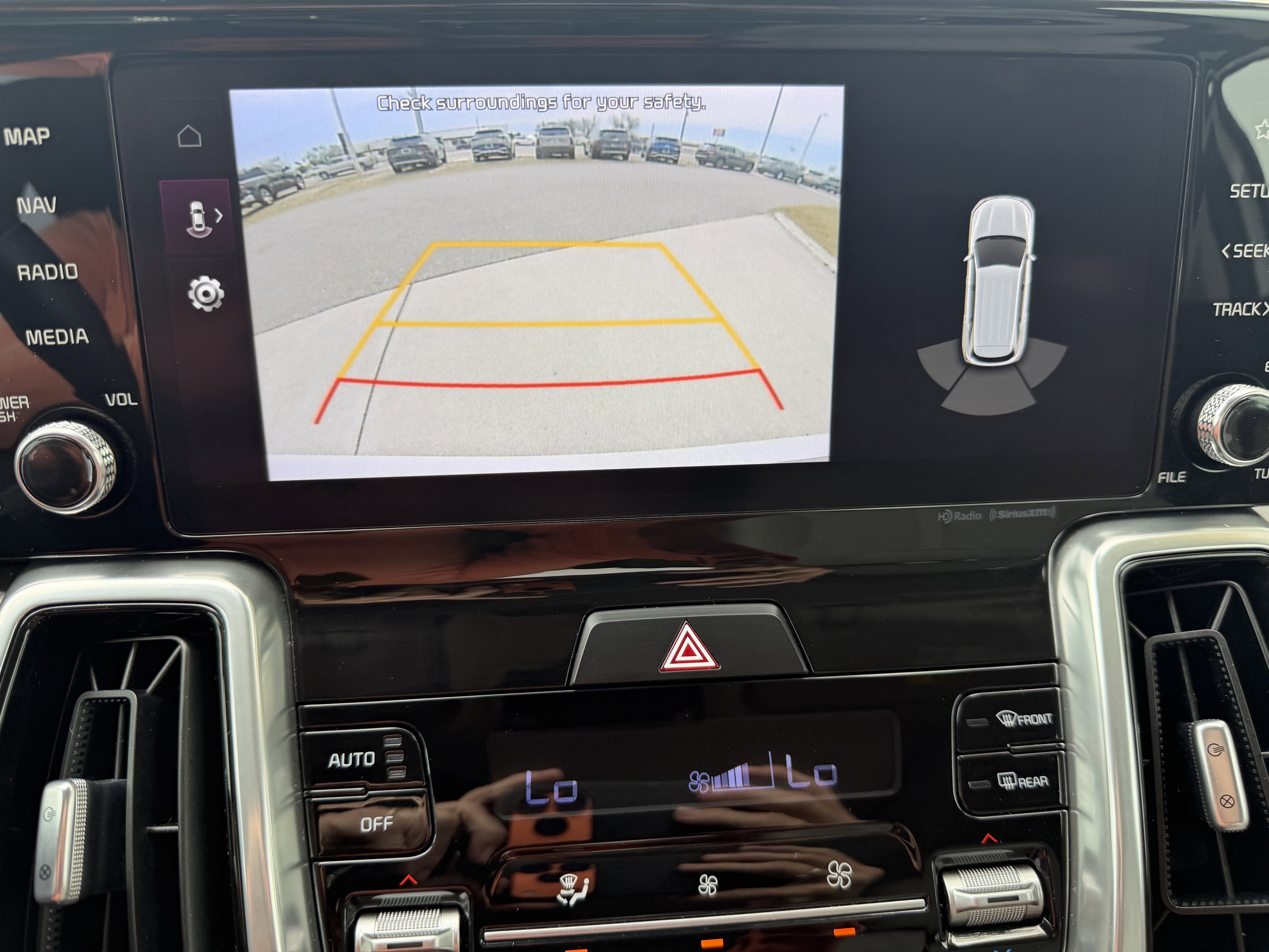 Certified 2023 Kia Sorento SX image 24