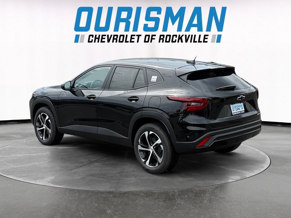 New 2026 Chevrolet Trax RS w/ Sunroof Package FWD image 4