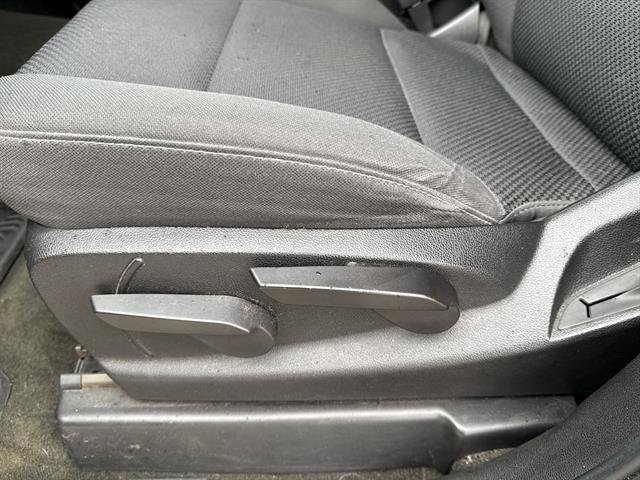 Used 2018 Chevrolet Silverado 1500 LT AWD/4WD image 14
