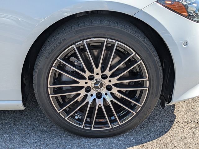 Used 2023 Mercedes-Benz C 300 Sedan image 9