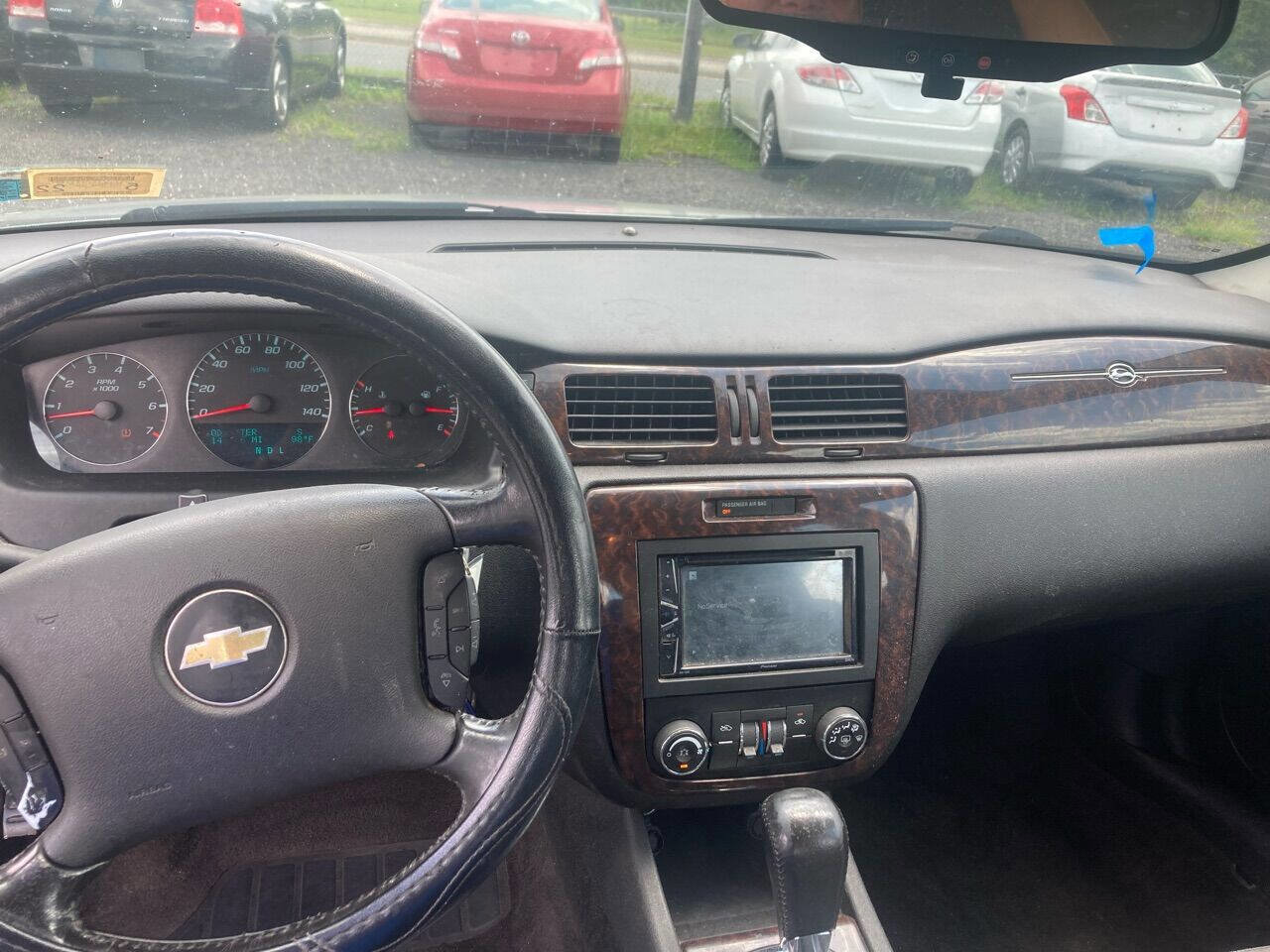 Used 2014 Chevrolet Impala LT w/ LT Sunroof Package image 15