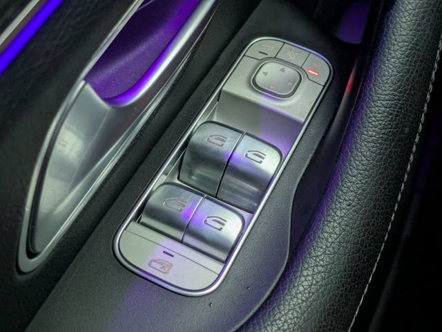 Used 2022 Mercedes-Benz GLS 450 4MATIC image 27