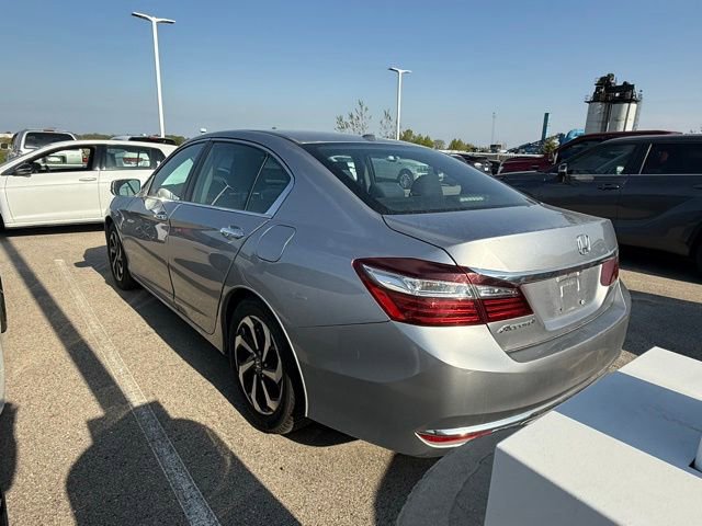 Used 2016 Honda Accord EX image 4