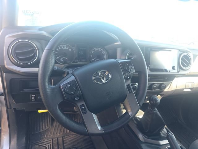 Used 2019 Toyota Tacoma TRD Sport w/ Technology Package image 11