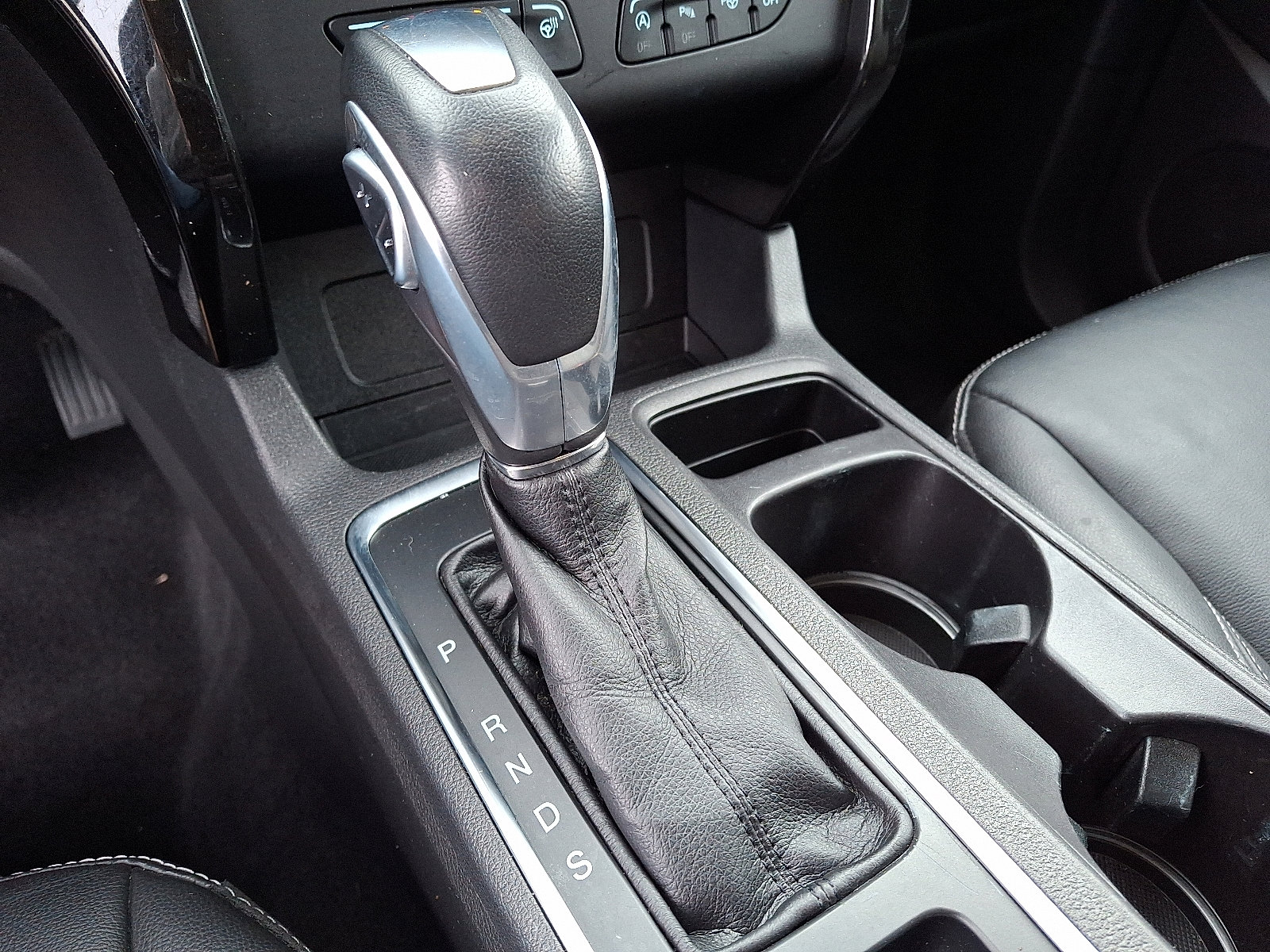 Used 2019 Ford Escape Titanium image 22