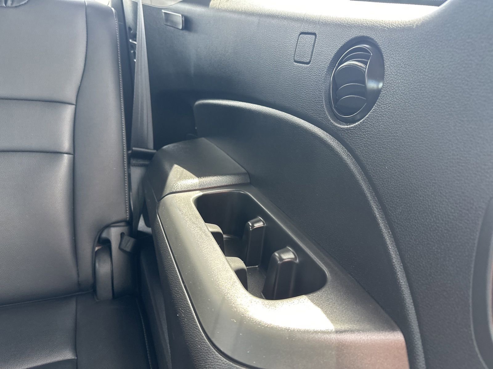 Used 2018 Honda Pilot Touring image 24