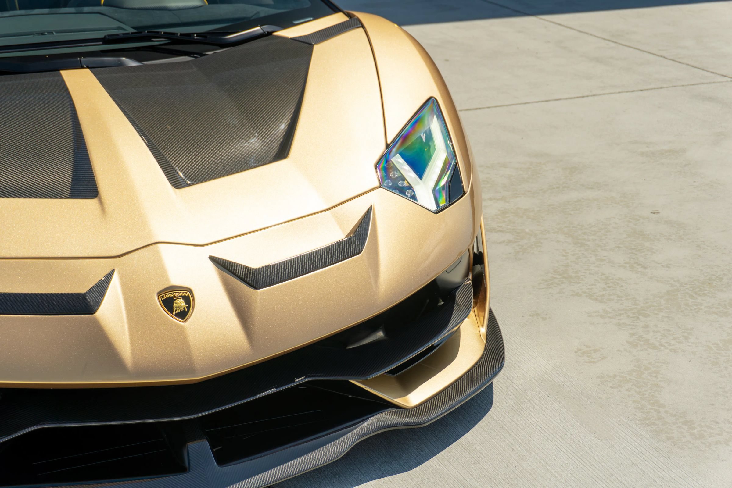 Used 2020 Lamborghini Aventador SVJ AWD/4WD image 30