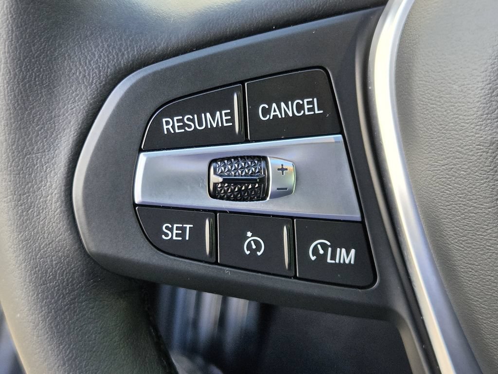 Used 2024 BMW 330i Sedan w/ Convenience Package RWD image 23