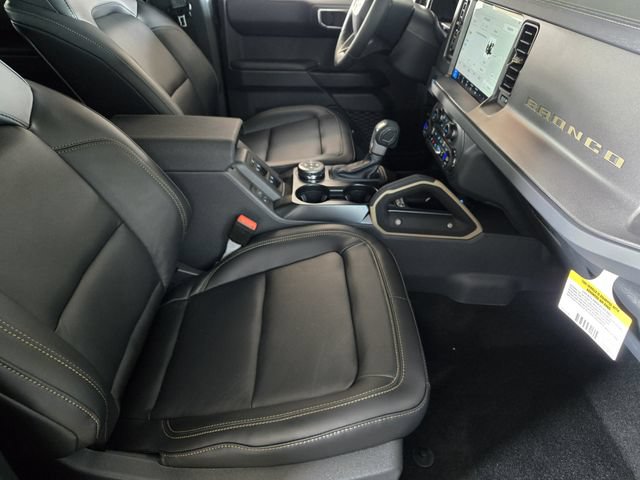 New 2025 Ford Bronco Badlands AWD/4WD image 10