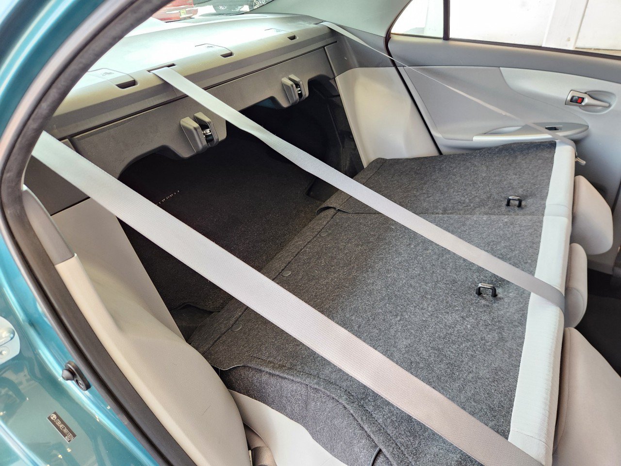 Used 2010 Toyota Corolla LE FWD image 12
