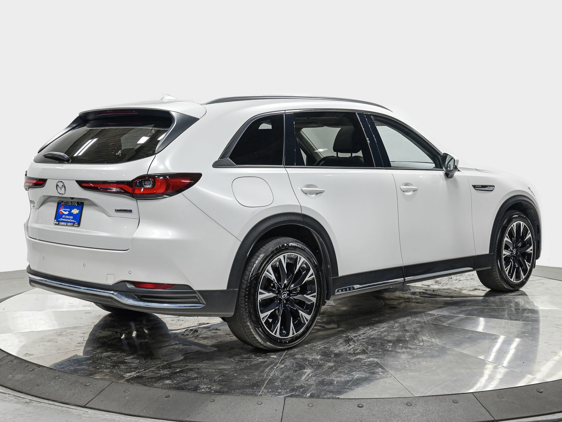 Used 2024 MAZDA CX-90 Plug-In Hybrid w/ Premium Pkg image 7