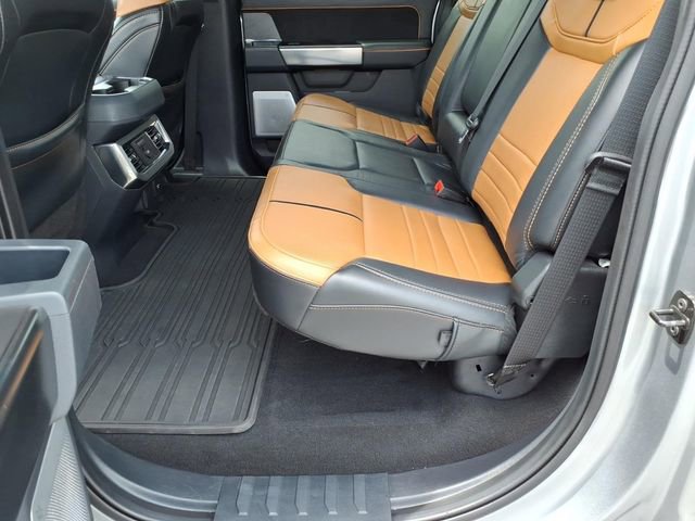 Used 2024 Ford F450 Platinum w/ FX4 Off-Road Package AWD/4WD image 18