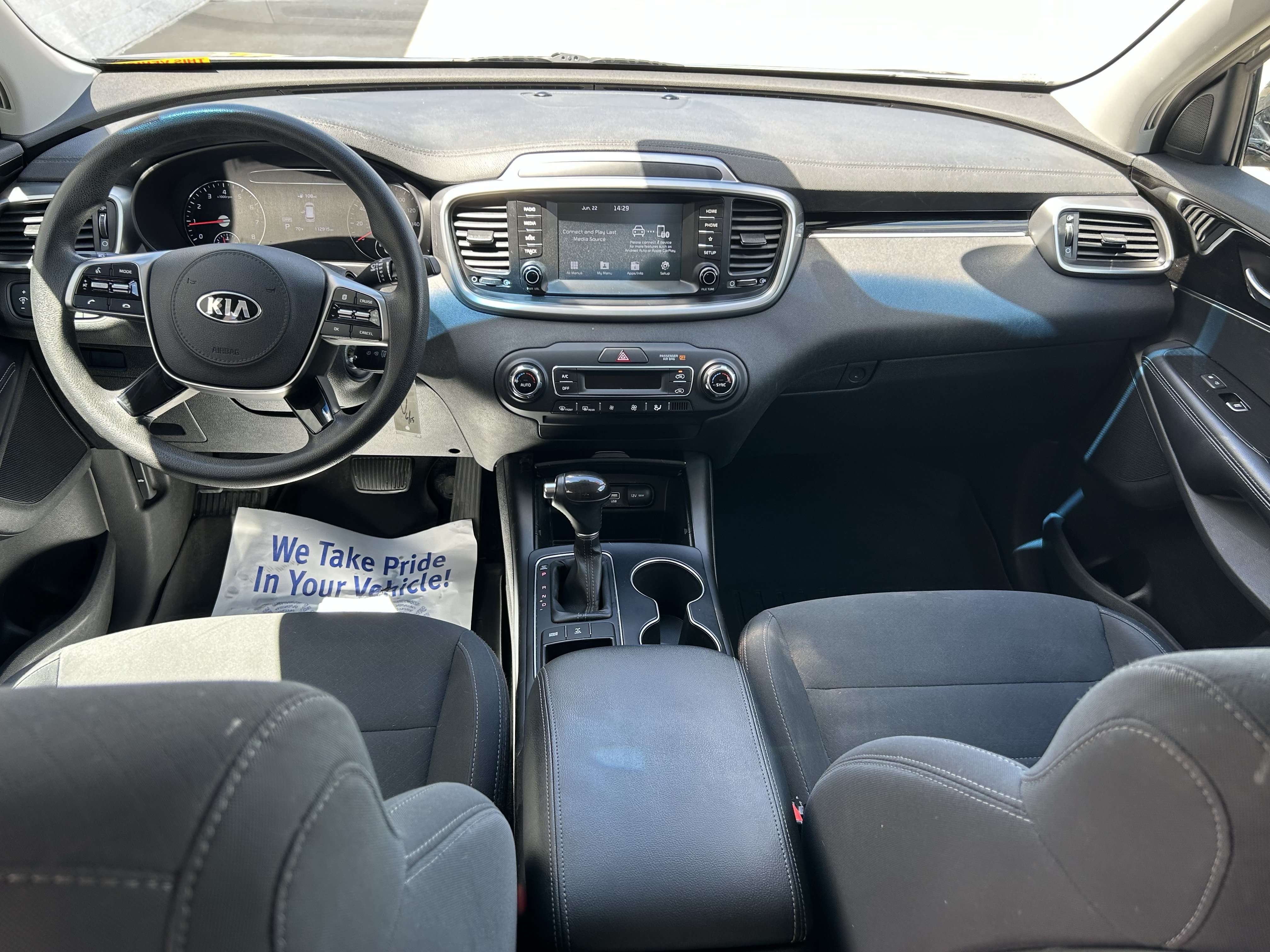 Used 2019 Kia Sorento AWD V6 image 21
